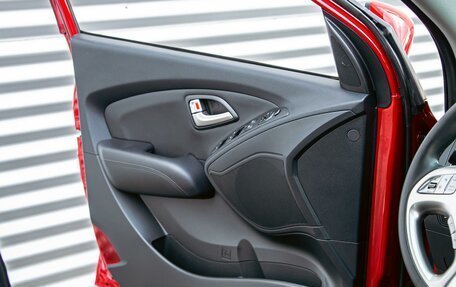 Hyundai ix35 I рестайлинг, 2013 год, 1 195 000 рублей, 12 фотография