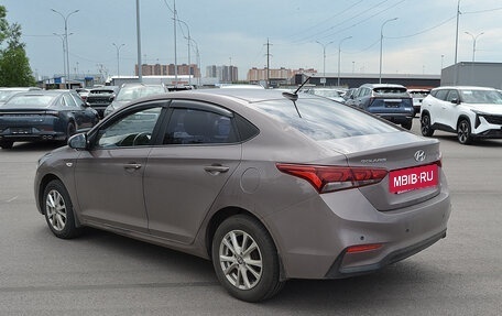 Hyundai Solaris II рестайлинг, 2018 год, 990 000 рублей, 3 фотография