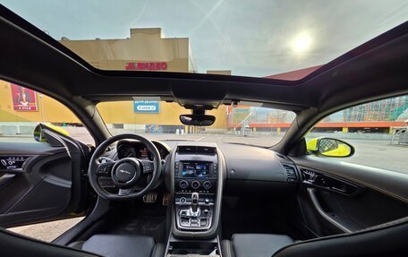 Jaguar F-Type I рестайлинг 2, 2017 год, 6 200 000 рублей, 10 фотография