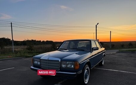 Mercedes-Benz W123, 1984 год, 640 000 рублей, 16 фотография