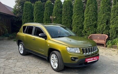 Jeep Compass I рестайлинг, 2012 год, 1 050 000 рублей, 2 фотография