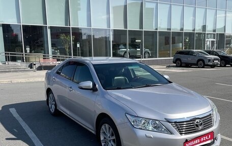 Toyota Camry, 2012 год, 1 950 000 рублей, 2 фотография