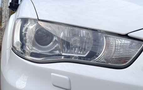 Mitsubishi Outlander III рестайлинг 3, 2011 год, 1 295 000 рублей, 11 фотография