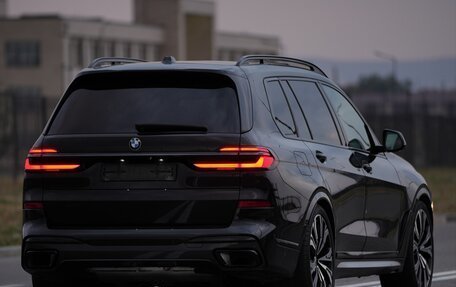 BMW X7, 2023 год, 13 000 000 рублей, 5 фотография