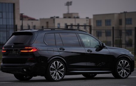 BMW X7, 2023 год, 13 000 000 рублей, 4 фотография