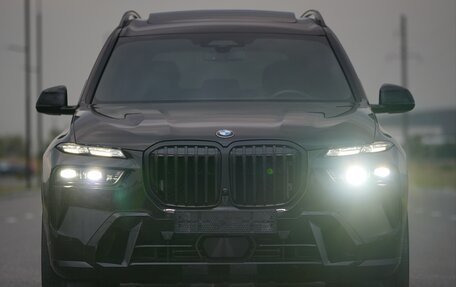 BMW X7, 2023 год, 13 000 000 рублей, 8 фотография