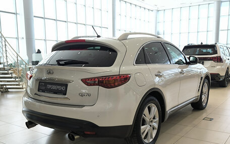 Infiniti QX70, 2014 год, 2 150 000 рублей, 6 фотография