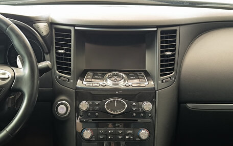 Infiniti QX70, 2014 год, 2 150 000 рублей, 18 фотография