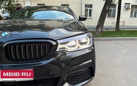 BMW 5 серия, 2019 год, 4 390 000 рублей, 8 фотография