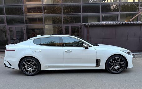 KIA Stinger I, 2020 год, 3 000 000 рублей, 3 фотография