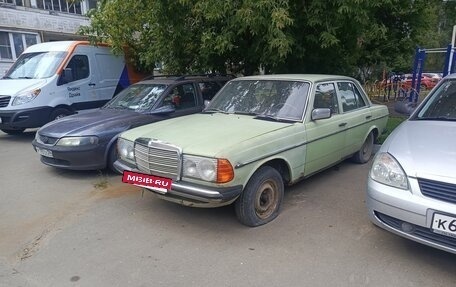 Mercedes-Benz W123, 1978 год, 120 000 рублей, 2 фотография