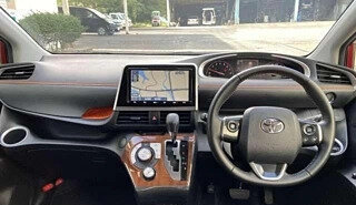 Toyota Sienta II, 2021 год, 2 270 000 рублей, 29 фотография
