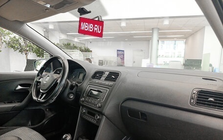 Volkswagen Polo VI (EU Market), 2017 год, 1 127 000 рублей, 13 фотография