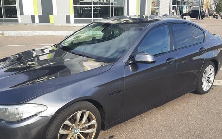 BMW 5 серия, 2016 год, 1 800 000 рублей, 4 фотография