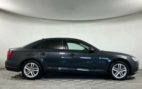 Audi A4, 2018 год, 1 999 000 рублей, 4 фотография