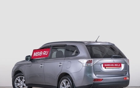Mitsubishi Outlander III рестайлинг 3, 2012 год, 1 699 000 рублей, 6 фотография