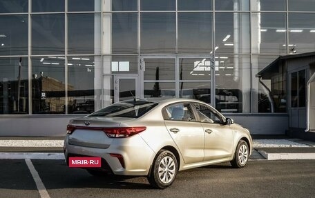 KIA Rio IV, 2018 год, 1 350 000 рублей, 2 фотография