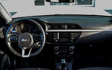 KIA Rio IV, 2018 год, 1 350 000 рублей, 13 фотография