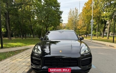 Porsche Cayenne III, 2019 год, 7 800 000 рублей, 2 фотография