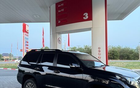 Toyota Land Cruiser Prado 150 рестайлинг 2, 2016 год, 4 899 999 рублей, 9 фотография