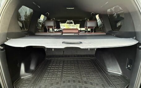 Toyota Land Cruiser Prado 150 рестайлинг 2, 2016 год, 4 899 999 рублей, 10 фотография