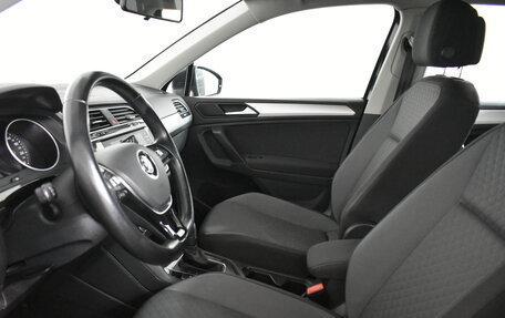 Volkswagen Tiguan II, 2020 год, 1 779 000 рублей, 8 фотография