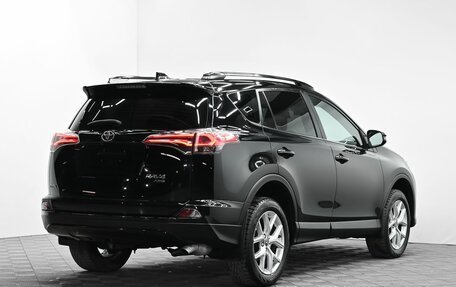 Toyota RAV4, 2019 год, 2 495 000 рублей, 4 фотография