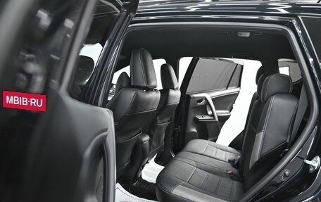 Toyota RAV4, 2019 год, 2 495 000 рублей, 18 фотография