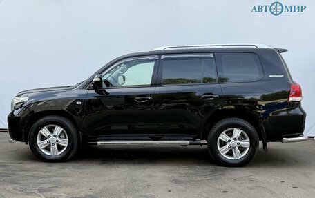 Toyota Land Cruiser 200, 2011 год, 2 400 000 рублей, 8 фотография