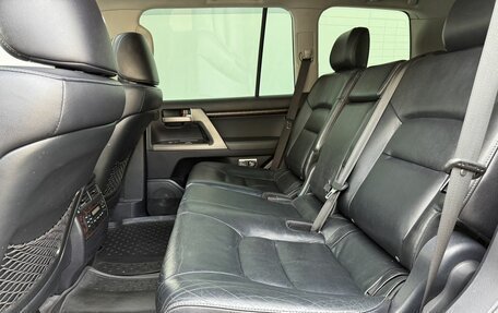 Toyota Land Cruiser 200, 2011 год, 2 400 000 рублей, 11 фотография