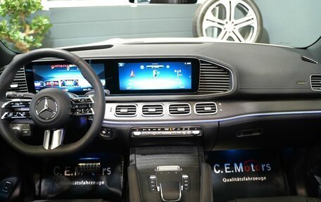 Mercedes-Benz GLS, 2025 год, 21 800 000 рублей, 18 фотография