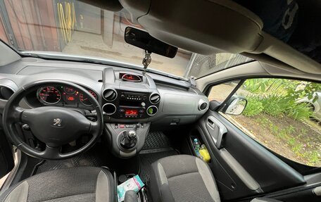 Peugeot Partner II рестайлинг 2, 2016 год, 1 150 000 рублей, 8 фотография