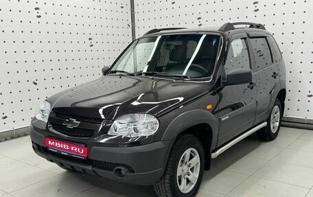 Chevrolet Niva I рестайлинг, 2014 год, 650 000 рублей, 1 фотография
