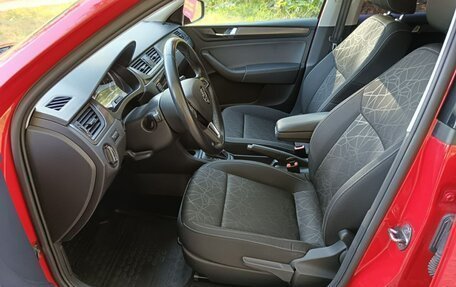 Skoda Rapid I, 2018 год, 1 290 000 рублей, 11 фотография