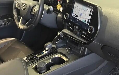Lexus NX, 2022 год, 3 050 334 рублей, 15 фотография