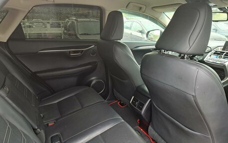 Lexus NX I, 2017 год, 2 850 000 рублей, 6 фотография