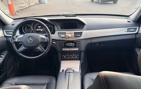 Mercedes-Benz E-Класс, 2013 год, 1 750 000 рублей, 7 фотография