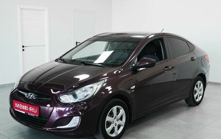 Hyundai Solaris II рестайлинг, 2013 год, 790 000 рублей, 1 фотография