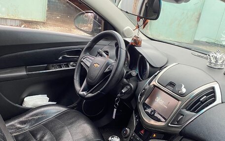 Chevrolet Cruze II, 2014 год, 750 000 рублей, 5 фотография
