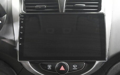 Hyundai Solaris II рестайлинг, 2016 год, 999 000 рублей, 18 фотография