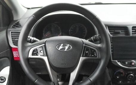 Hyundai Solaris II рестайлинг, 2016 год, 999 000 рублей, 13 фотография