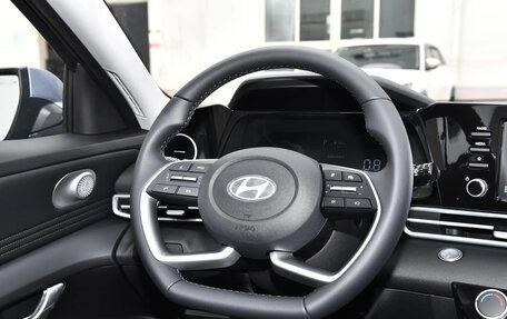 Hyundai Elantra, 2025 год, 2 150 000 рублей, 12 фотография