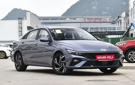 Hyundai Elantra, 2025 год, 2 150 000 рублей, 3 фотография