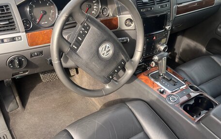 Volkswagen Touareg III, 2008 год, 1 050 000 рублей, 10 фотография
