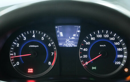 Hyundai Solaris II рестайлинг, 2013 год, 790 000 рублей, 17 фотография