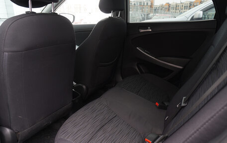 Hyundai Solaris II рестайлинг, 2015 год, 949 000 рублей, 20 фотография