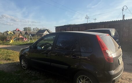 Ford Fiesta, 2007 год, 350 000 рублей, 10 фотография