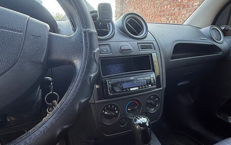 Ford Fiesta, 2007 год, 350 000 рублей, 13 фотография