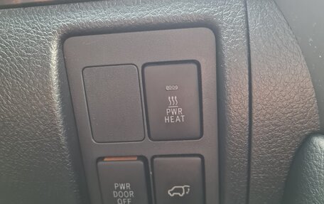 Toyota Land Cruiser 200, 2013 год, 3 900 000 рублей, 12 фотография
