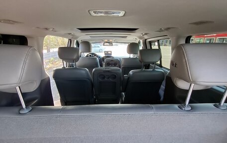 Hyundai Grand Starex Grand Starex I рестайлинг 2, 2016 год, 2 500 000 рублей, 13 фотография